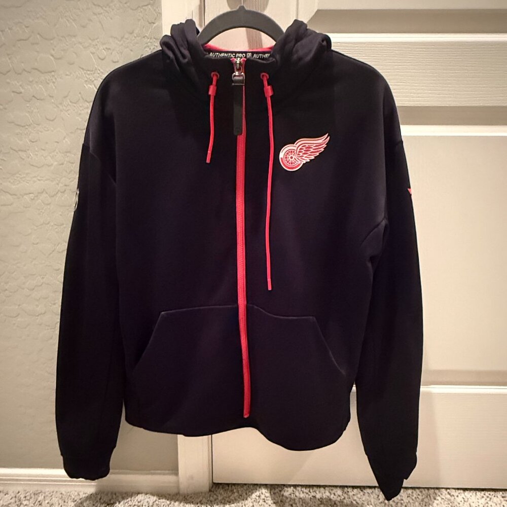Fanatics | Detroit Redwings Full Zip Hoodie | Black | Size: L
